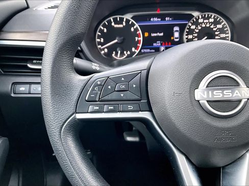 Certified 2024 Nissan Altima 2.5 SV FWD image 23