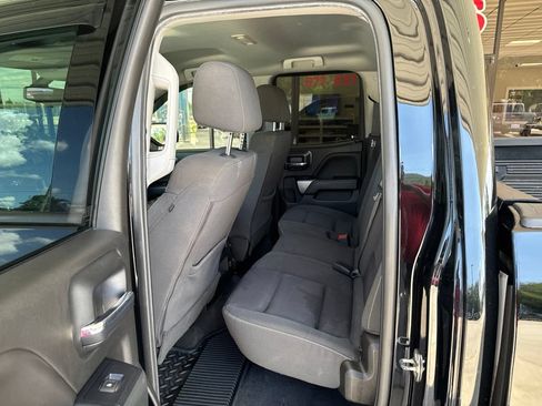 Used 2019 Chevrolet Silverado 1500 LT RWD image 13