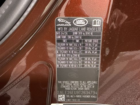 New 2026 Land Rover Defender 90 X-Dynamic SE AWD/4WD image 24