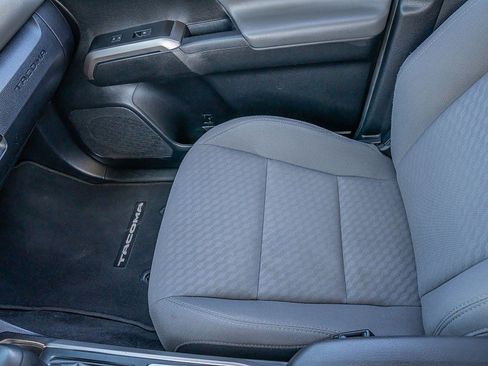 Used 2022 Toyota Tacoma SR5 image 29