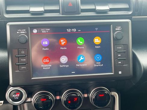 Used 2024 Toyota GR86 Premium image 14