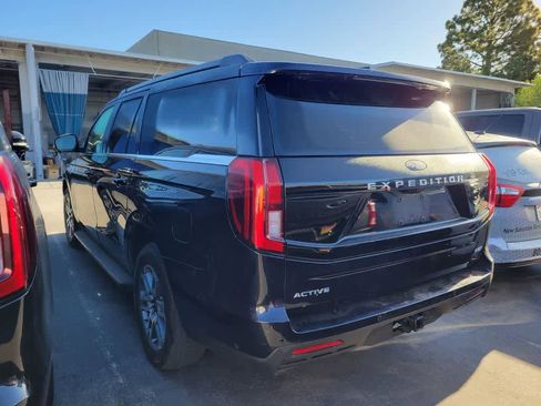 Used 2025 Ford Expedition Max Active image 11