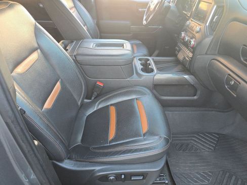 Used 2021 GMC Sierra 1500 AT4 w/ AT4 Preferred Package image 26