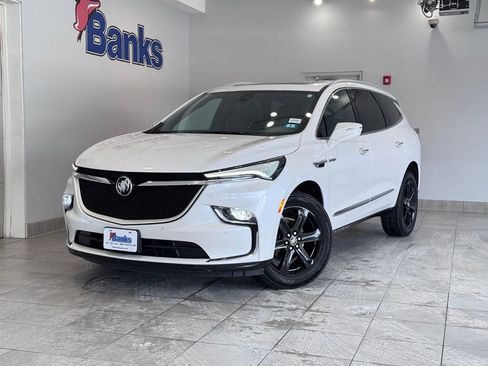 Certified 2023 Buick Enclave Essence w/ Experience Buick Package image 2