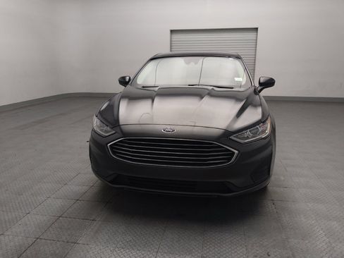 Used 2019 Ford Fusion SE FWD image 15
