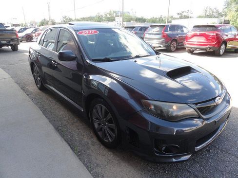 Used 2011 Subaru Impreza WRX Limited image 3
