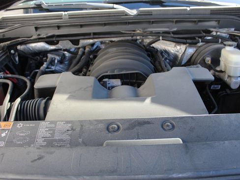 Used 2016 GMC Sierra 1500 SLT w/ Enhanced Driver Alert Package image 10