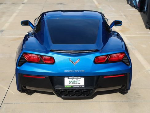 Used 2016 Chevrolet Corvette Stingray Coupe w/ 2LT Preferred Equipment Group RWD image 13
