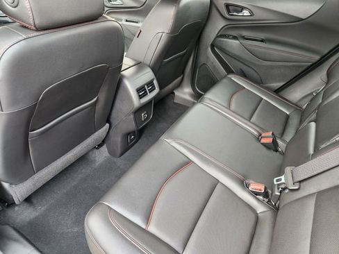 Certified 2022 Chevrolet Equinox RS w/ RS Leather Package image 21