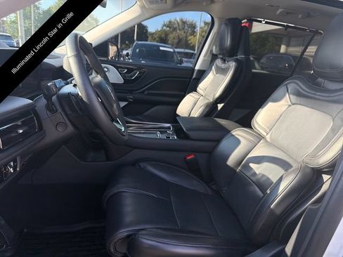 Certified 2025 Lincoln Aviator Reserve w/ Equipment Group 201A AWD/4WD image 12