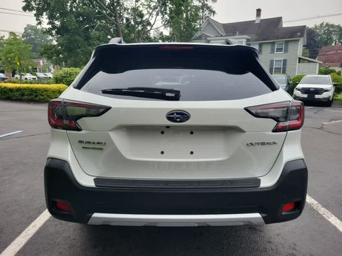 Used 2024 Subaru Outback Limited image 4