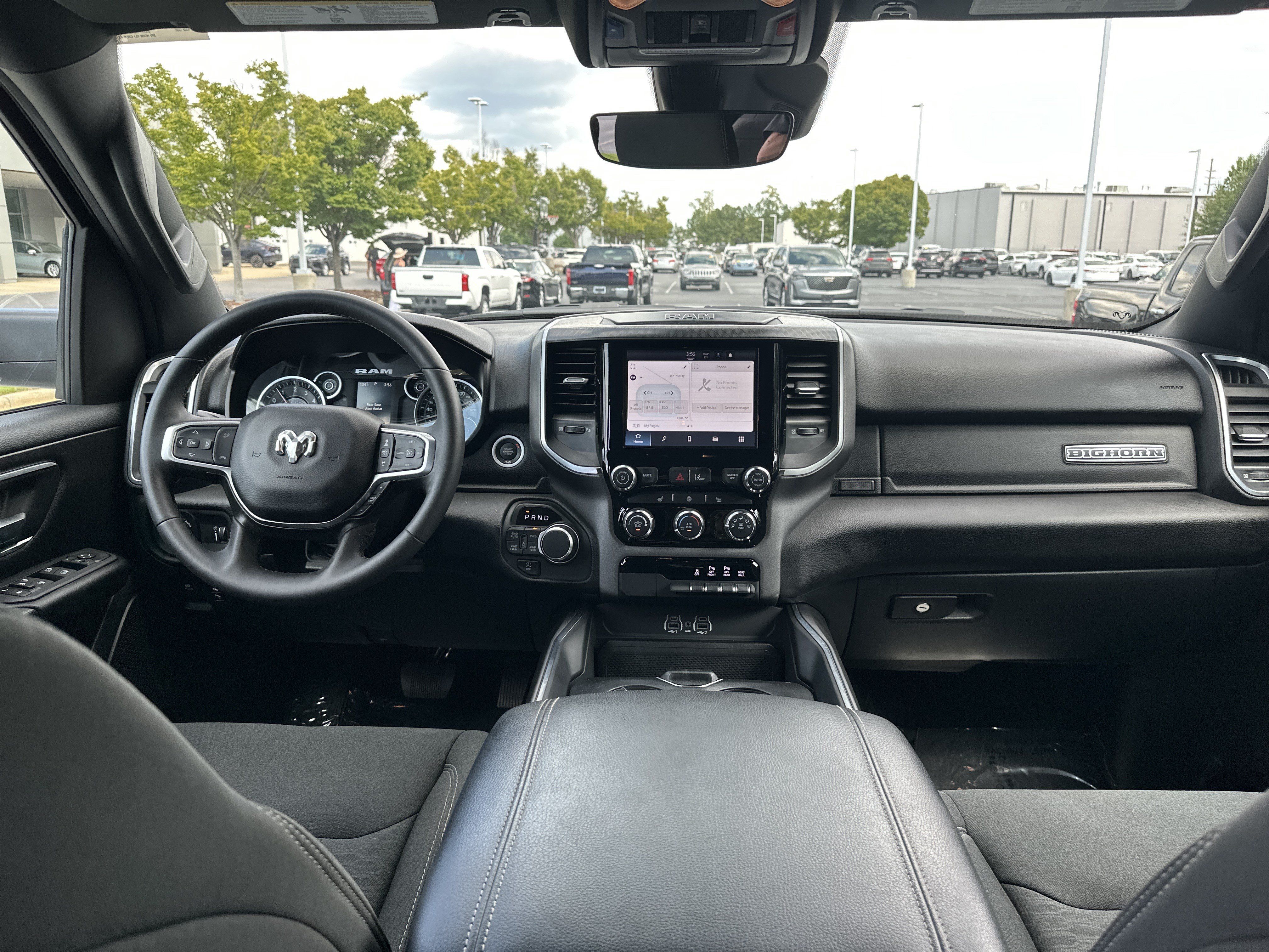 Used 2025 RAM 1500 Big Horn AWD/4WD image 29