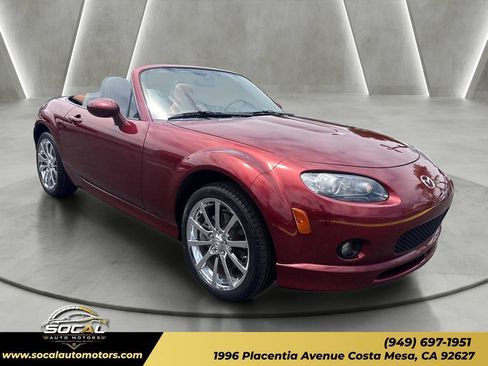 Used 2006 MAZDA MX-5 Miata Grand Touring w/ Appearance Pkg RWD image 7