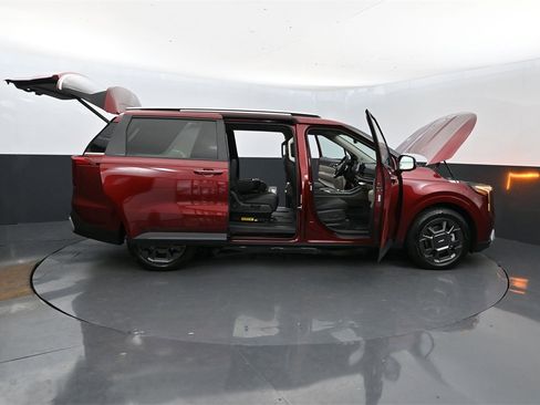 New 2026 Kia Carnival EX image 52