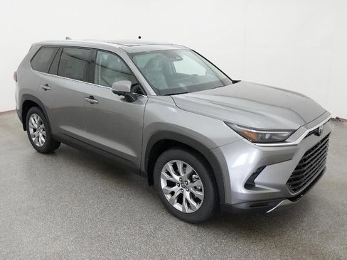 New 2026 Toyota Grand Highlander Limited image 13