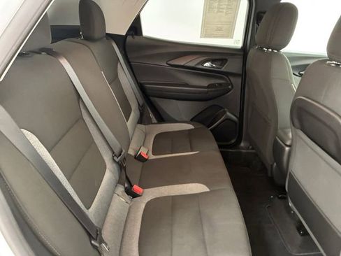Certified 2023 Chevrolet TrailBlazer LT FWD image 16