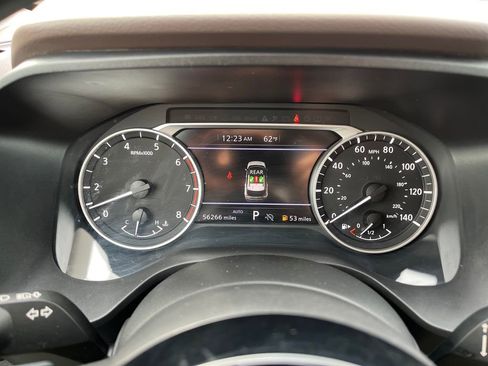 Used 2023 Nissan Rogue SV image 21