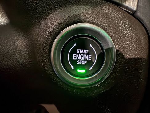 Used 2020 GMC Sierra 3500 Denali w/ Denali Ultimate Package image 34