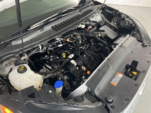 Used 2024 Ford Edge SEL image 10