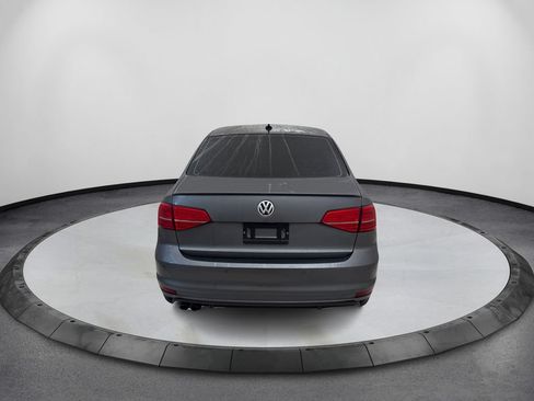 Used 2017 Volkswagen Jetta GLI FWD image 6