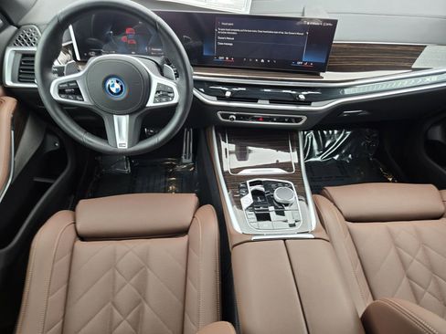 Certified 2026 BMW X5 xDrive50e w/ M Sport Package AWD/4WD image 29