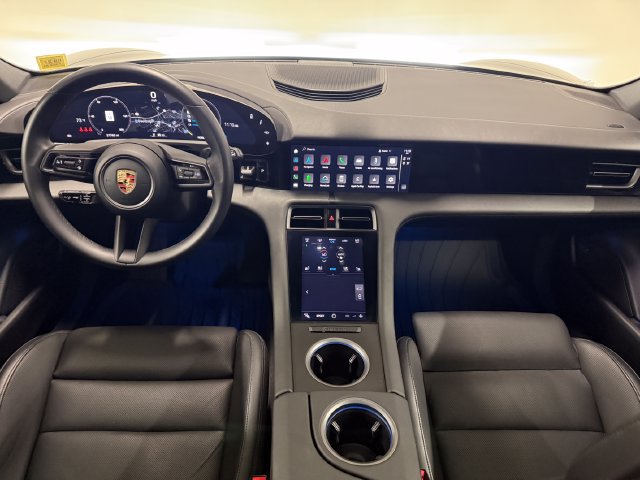 Certified 2023 Porsche Taycan 4 Cross Turismo AWD/4WD image 13