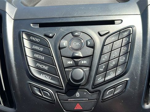 Used 2014 Ford Escape SE image 30