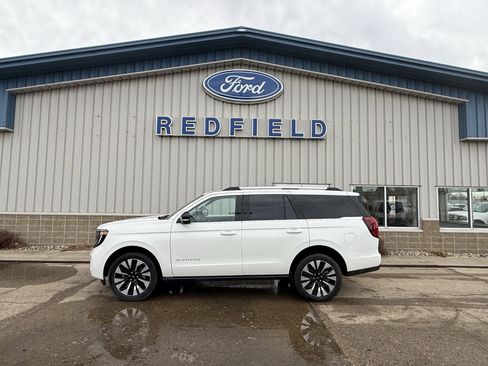 New 2025 Ford Expedition Platinum w/ Driver's Package image 1