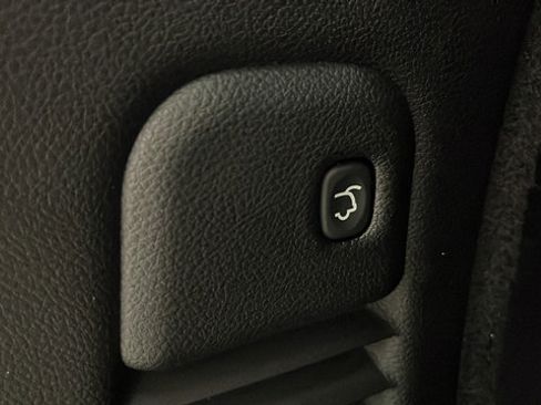 Used 2025 Dodge Durango GT AWD/4WD image 29