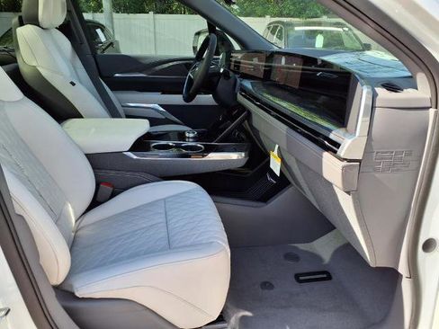 New 2025 Cadillac Escalade IQ Luxury 1 image 9