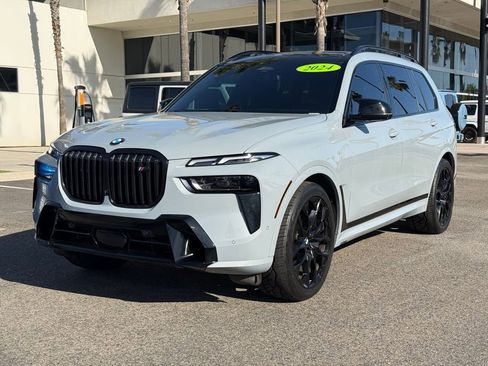 Used 2024 BMW X7 M60i w/ Executive Package AWD/4WD image 10