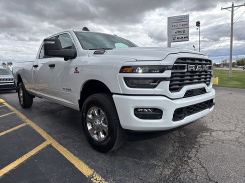 New 2026 RAM 2500 Big Horn AWD/4WD image 2