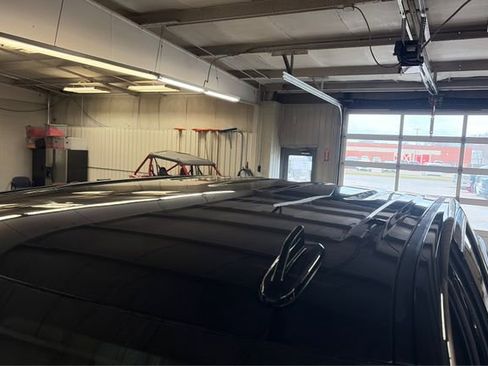 Used 2024 Chevrolet Silverado 1500 High Country w/ Technology Package image 11