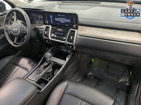 Used 2023 Kia Sorento S w/ Panoramic Sunroof Package AWD/4WD image 31