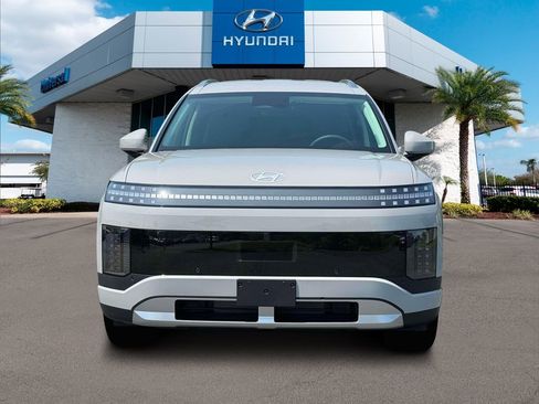 New 2026 Hyundai Ioniq 9 SE AWD/4WD image 13