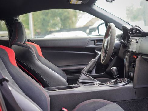 Used 2013 Scion FR-S RWD image 8