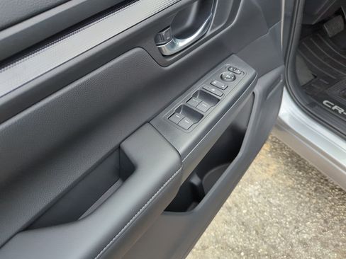 Certified 2026 Honda CR-V LX image 17