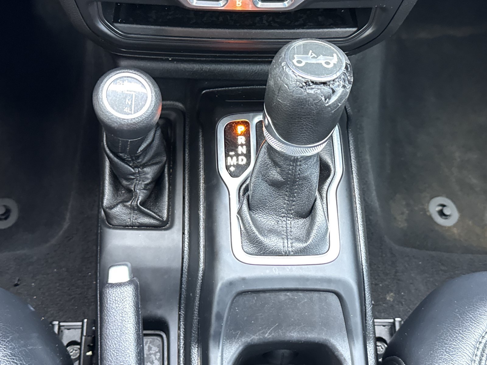 Used 2018 Jeep Wrangler Unlimited Sport S AWD/4WD image 25