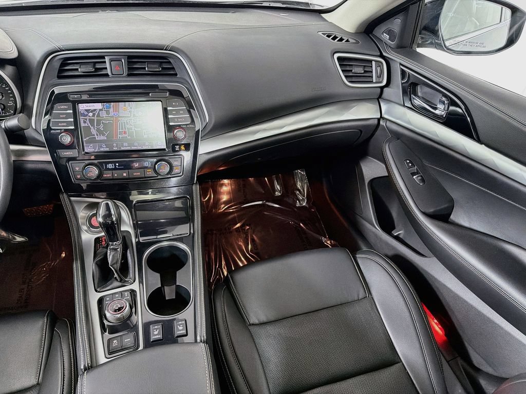 Used 2023 Nissan Maxima SL FWD image 25