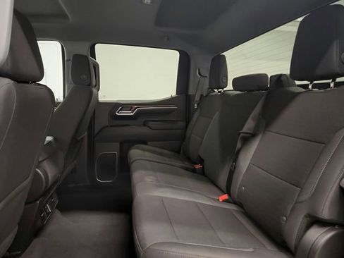 Used 2026 Chevrolet Silverado 1500 LT AWD/4WD image 31