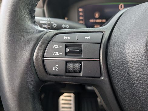 Used 2023 Honda Accord Sport image 19