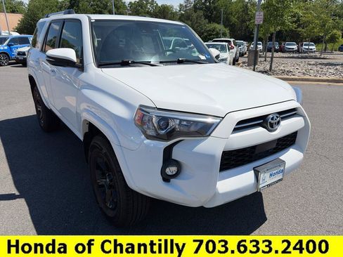 Used 2023 Toyota 4Runner SR5 Premium w/ Moonroof Package AWD/4WD image 1