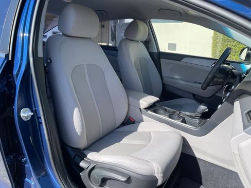 Used 2019 Hyundai Sonata SE w/ Cargo Package FWD image 21