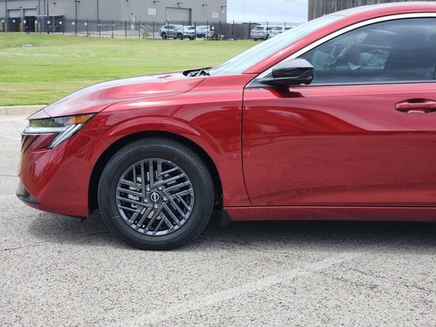 New 2026 Nissan Sentra SV FWD image 6