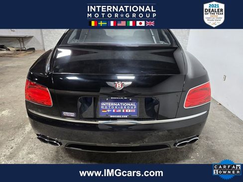 Used 2018 Bentley Flying Spur V8 image 47