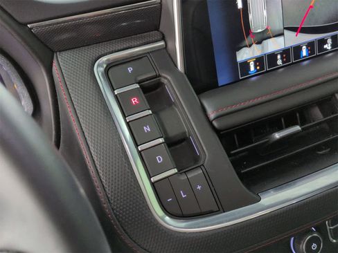 Used 2023 Chevrolet Tahoe RST w/ Luxury Package image 35