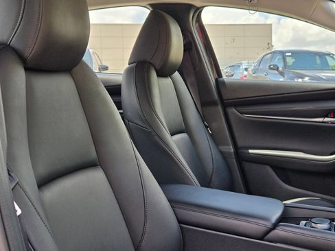 Used 2025 MAZDA MAZDA3 s FWD image 30