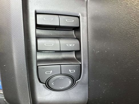 New 2026 GMC Canyon Elevation w/ Convenience Package image 21