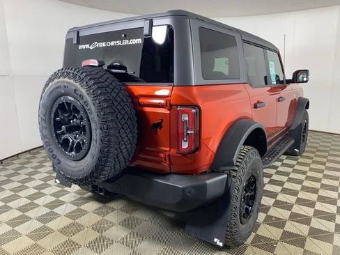 Used 2022 Ford Bronco Wildtrak AWD/4WD image 16