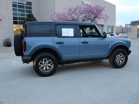 Used 2025 Ford Bronco Badlands AWD/4WD image 6